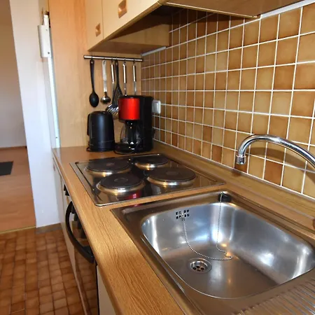 아파트 5016 Aquamarin 다메